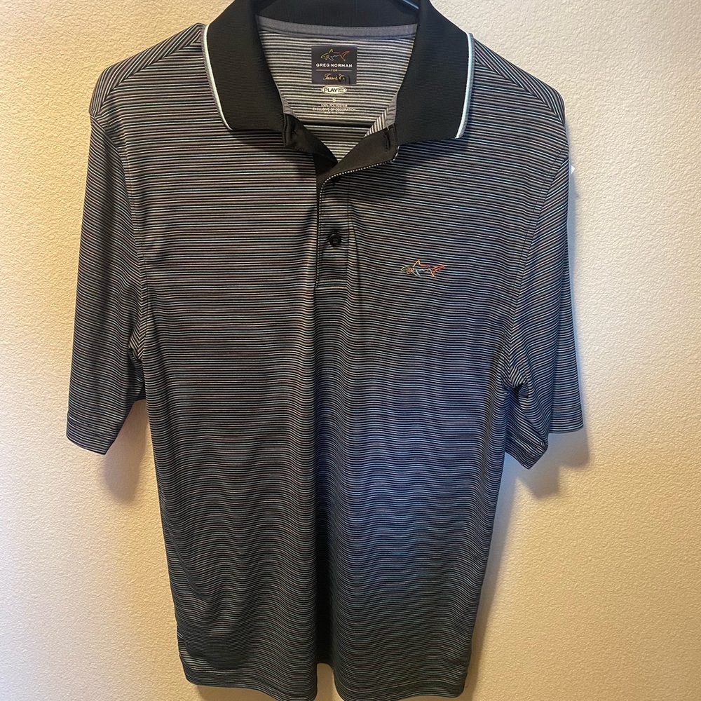 Mend’s Greg Norman shirt size S